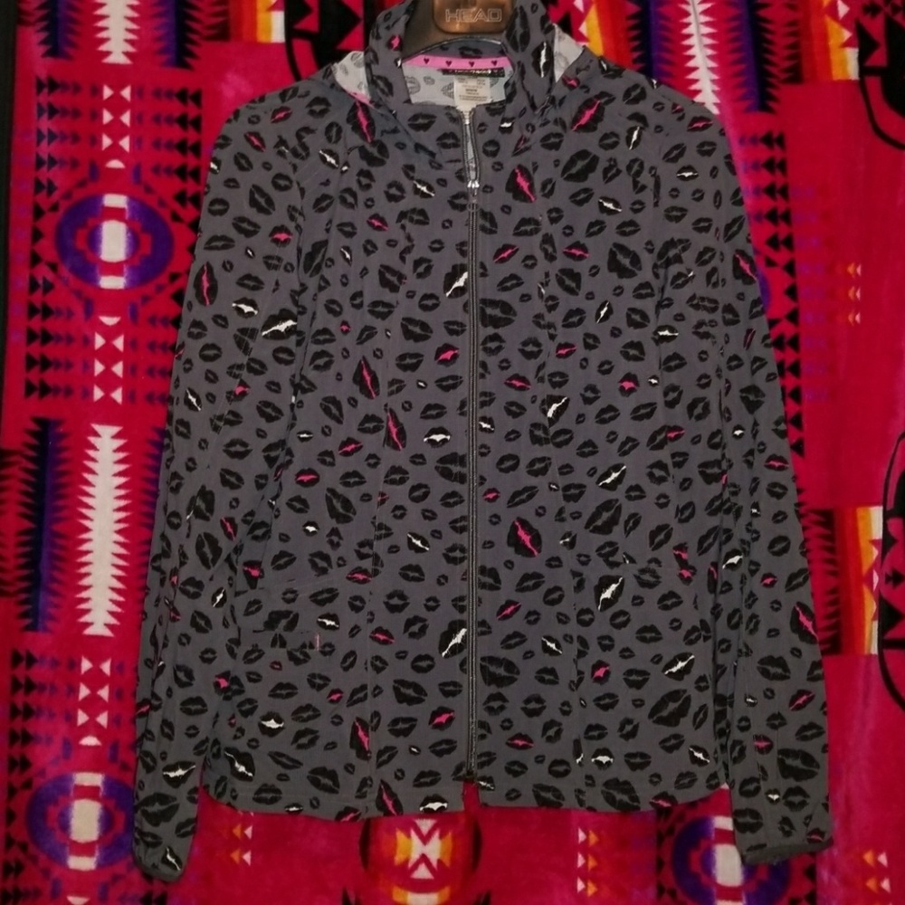 Scrub jacket